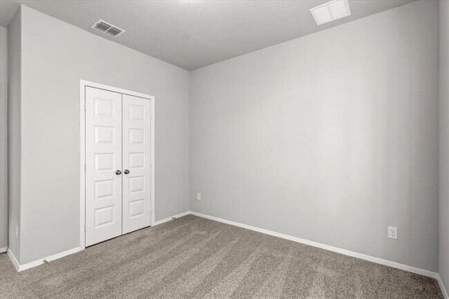 Building Photo - 2609 Derwent Dr