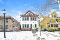 Building Photo - 2104 Emerson Ave S