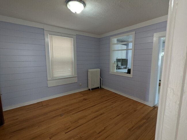 Building Photo - 24 Cortland Pl