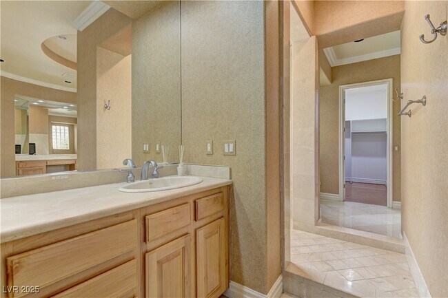 Building Photo - 2258 Green Mountain Ct