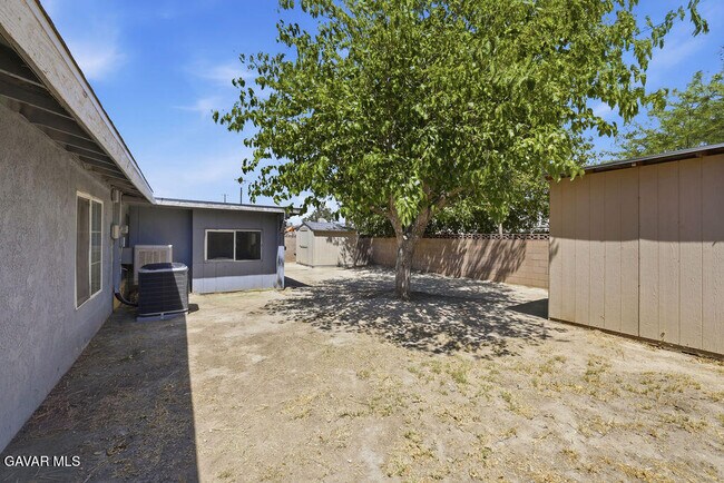 Building Photo - 45554 6th St E