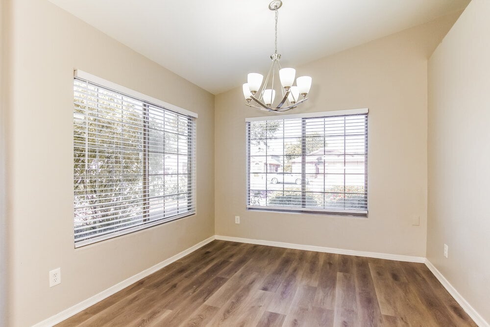 Building Photo - 13381 W Ocotillo Ln