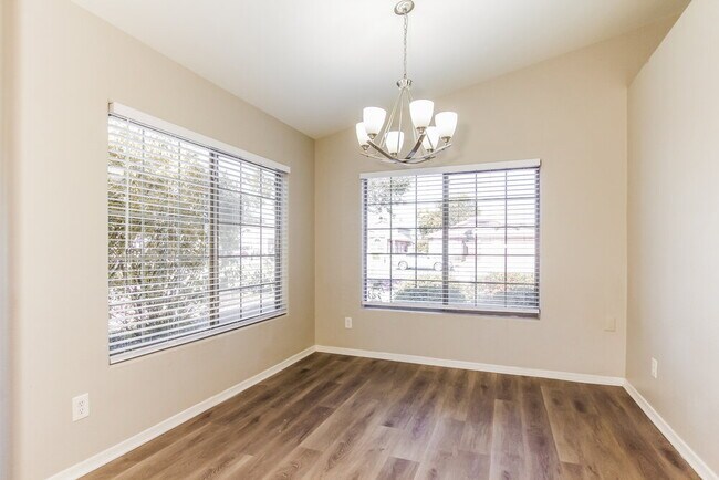 Building Photo - 13381 W Ocotillo Ln