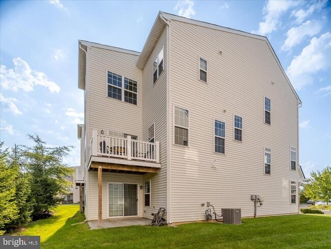 Building Photo - 2305 Maci's Cir