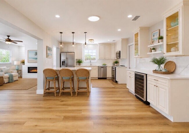 Building Photo - 6513 Abaco Dr