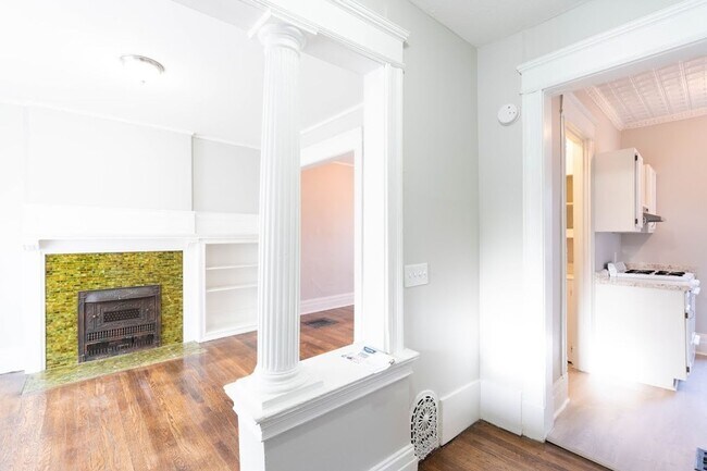 Building Photo - 509 Meigs St