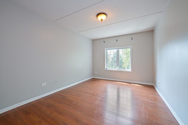 Building Photo - 1479 N Milwaukee Ave