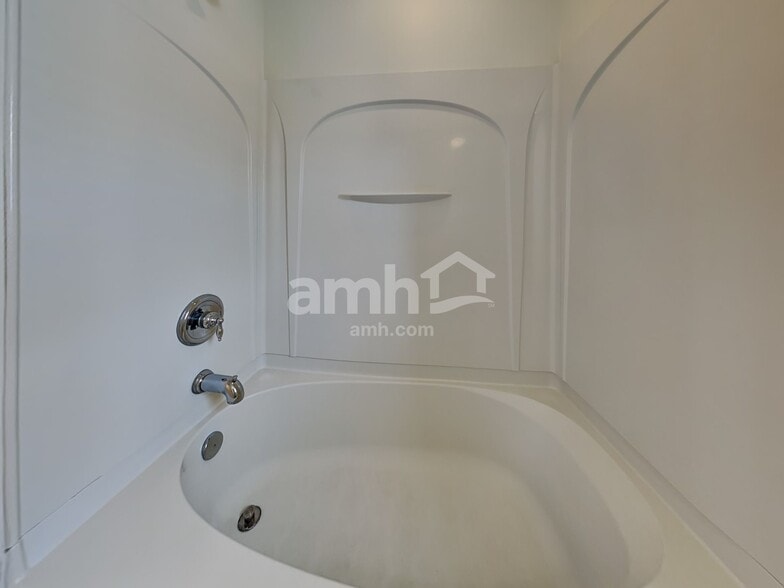 Building Photo - 12216 Palomar Dr