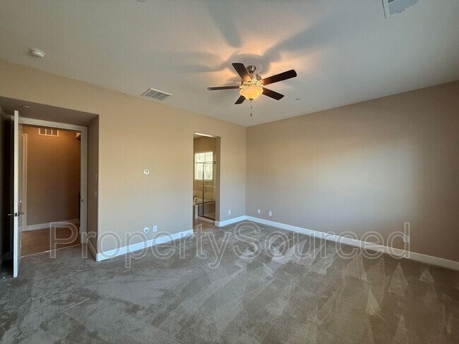 Building Photo - 1073 Kumara St