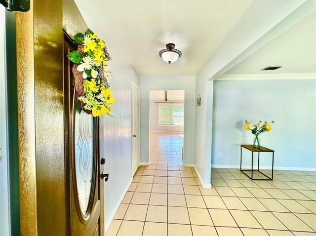 Building Photo - 9007 Arbor Wood Dr