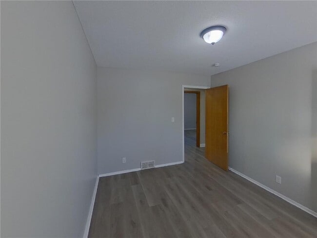 Building Photo - 8407 Lower 208th St W