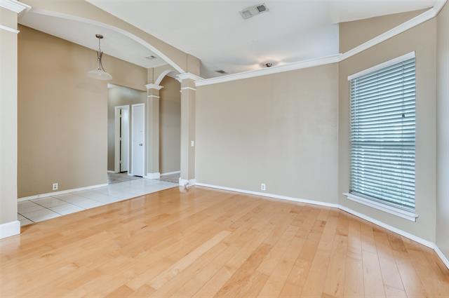 Building Photo - 1800 Corvallis Ct