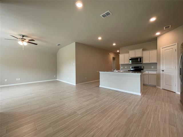 Building Photo - 349 Wildrose Cir