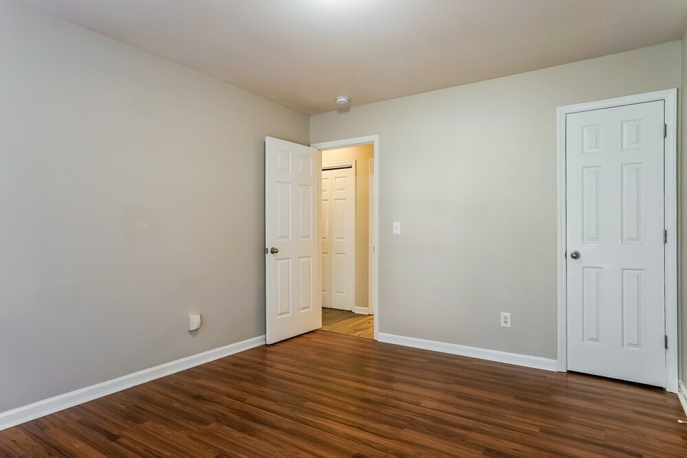 Building Photo - 305 Wood Green Dr