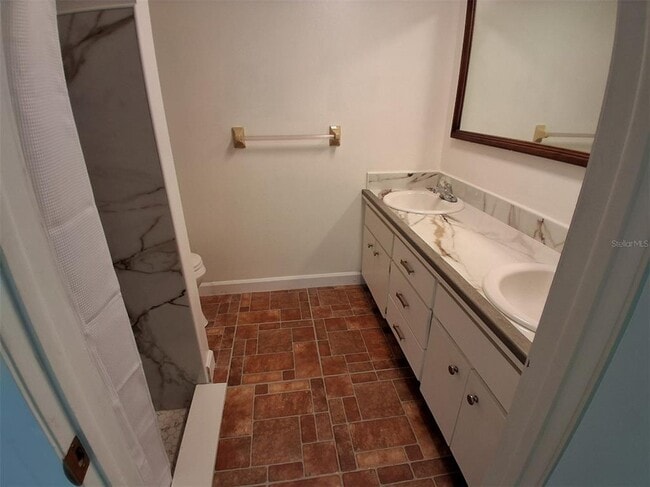Building Photo - 12406 Weatherstone Row