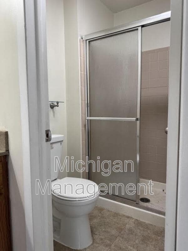 Building Photo - 45299 Indian Creek Dr