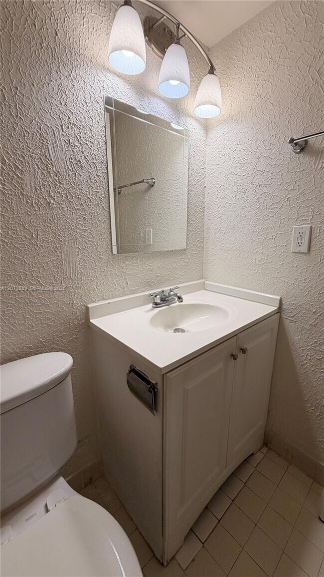 Building Photo - 7075 NW 186th St