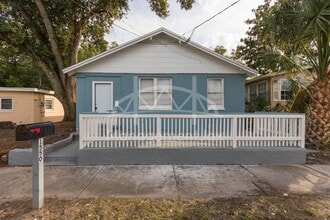 Building Photo - 1550 W 2nd St