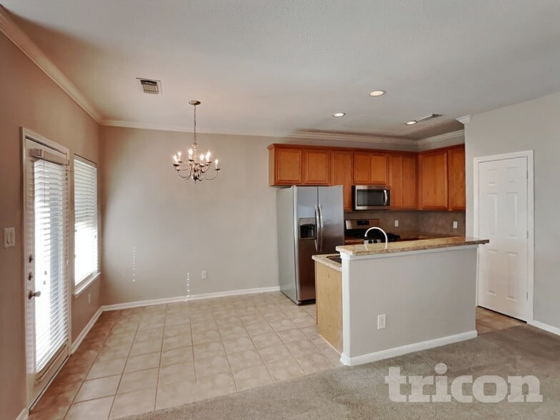 Building Photo - 3135 Lavender Candle Dr