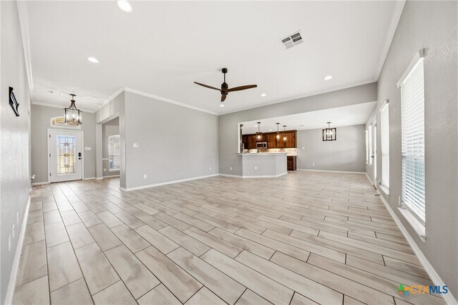 Building Photo - 6101 Cordillera Dr