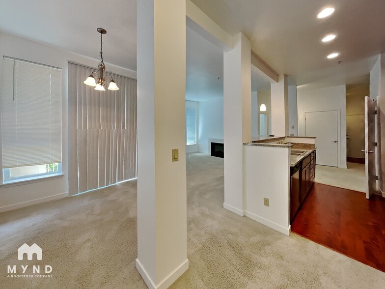 Building Photo - 2222 152nd Ave NE