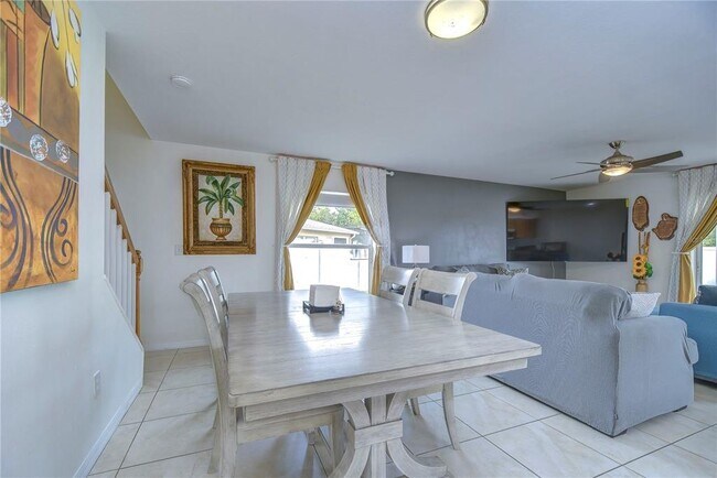 Building Photo - 17455 Garden Heath Ct