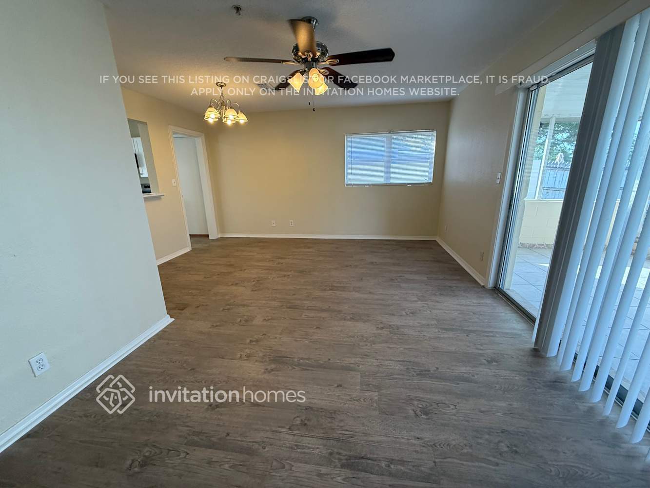 Building Photo - 3253 Little Sound Dr