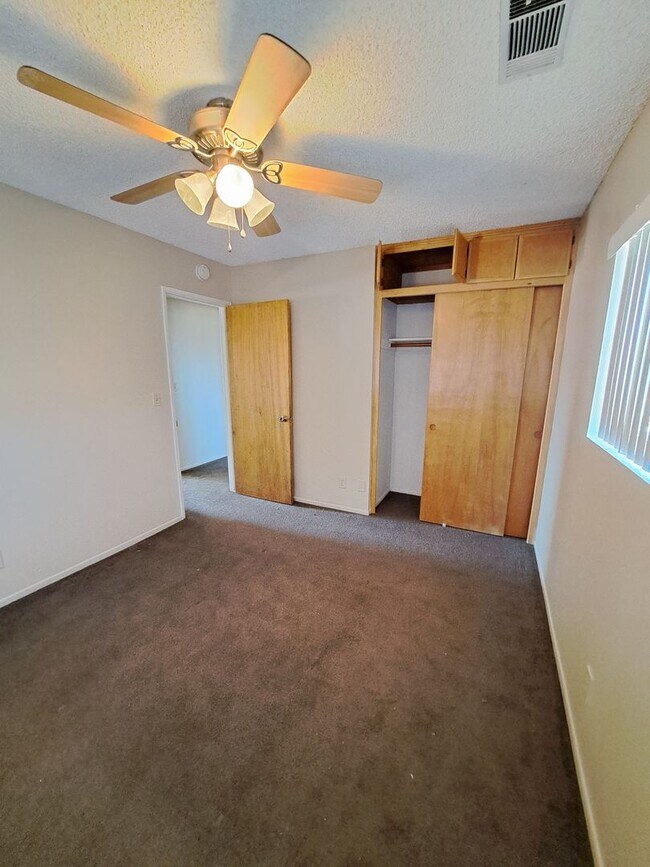 Building Photo - Don’t miss this wonderful opportunity to make this move-in-ready Phelan home yours!