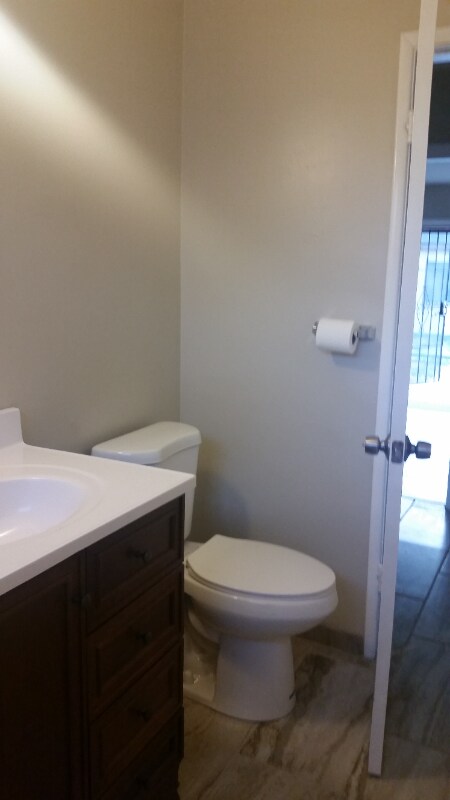 Building Photo - 128 E Caldwell St