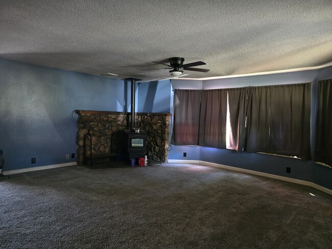 Building Photo - 49801 Canoga Dr