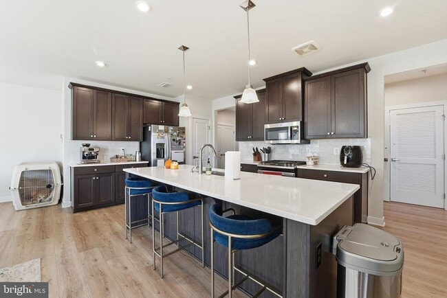 Building Photo - 46294 Mount Milstead Ter