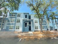 Building Photo - 5701 Gatlin Ave