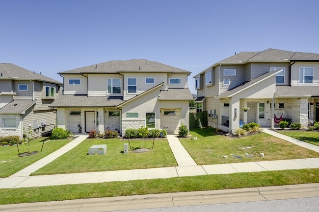 Building Photo - 9706 Whisper Willow Blvd