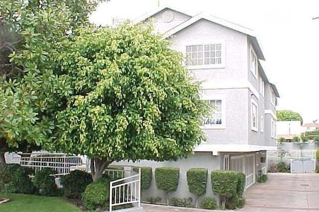 Building Photo - 2607 Vanderbilt Ln