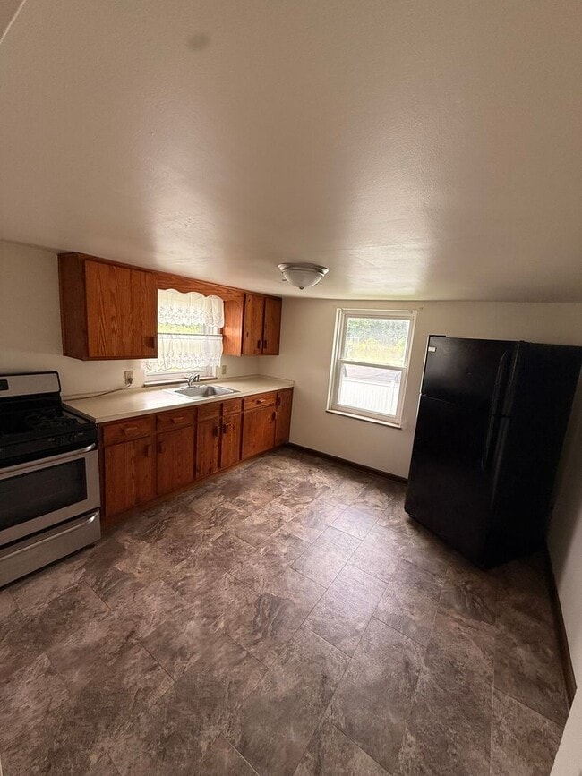 Building Photo - 4955 Bull Creek Rd