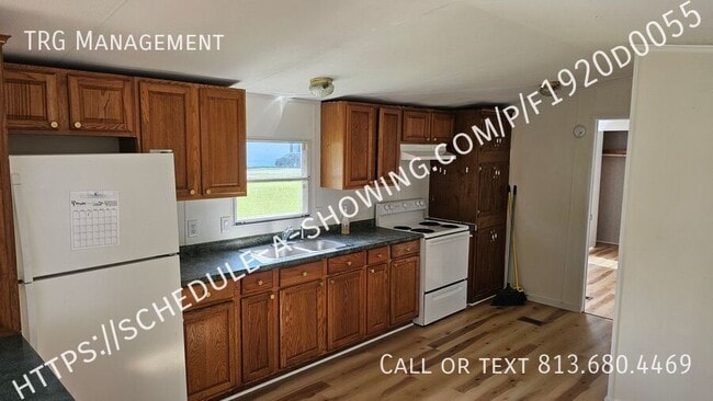 Building Photo - 126 Pompano Dr