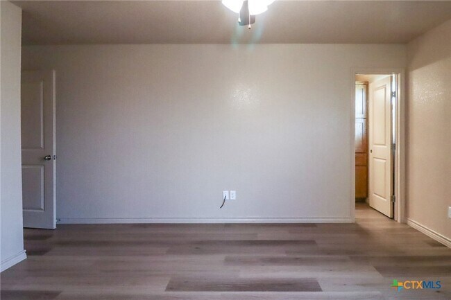 Building Photo - 6203 Twistleaf Ln