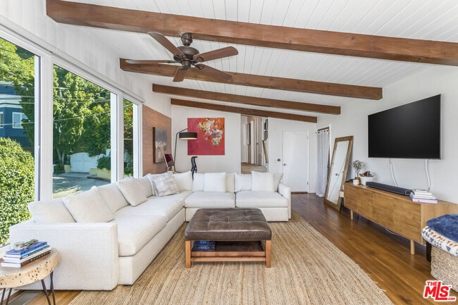 Building Photo - 2385 Sunset Heights Dr