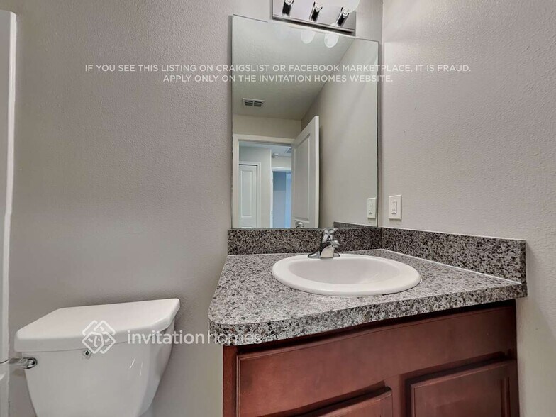 Building Photo - 16895 Red Brick Ln