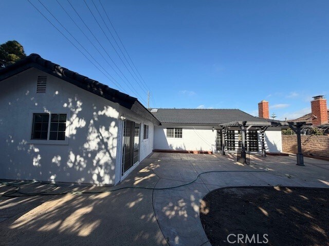 Building Photo - 17025 Buttonwood St