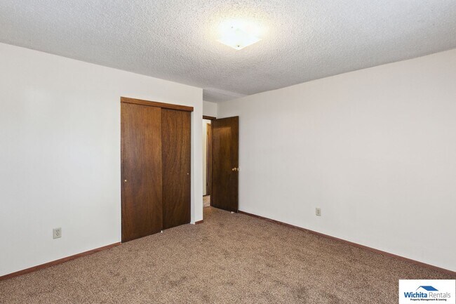 Building Photo - 1713 N Arkansas Ave