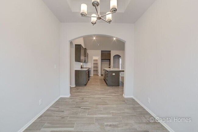 Building Photo - Move In Special! Relax In The Comfort of a...