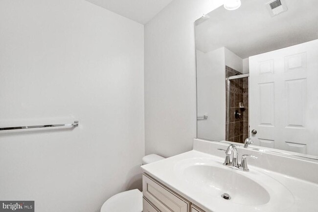 Building Photo - 7872 River Rock Way
