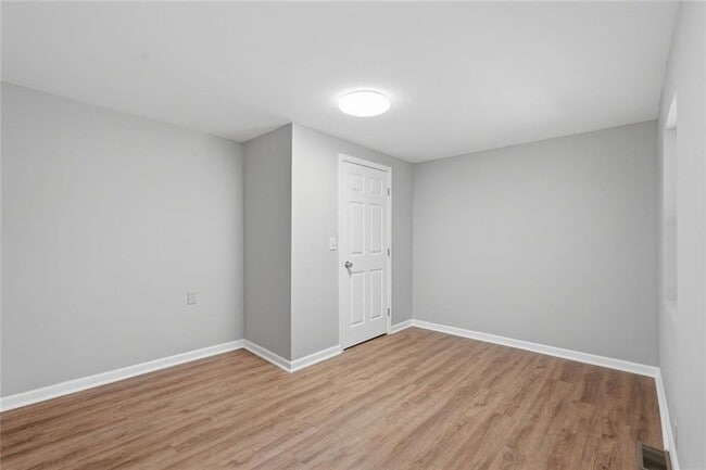 Building Photo - 7134 Williams Rd