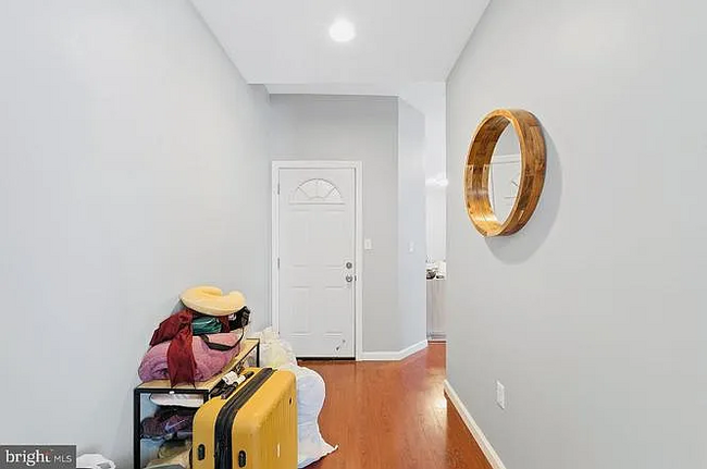 Building Photo - 26 N 51st St