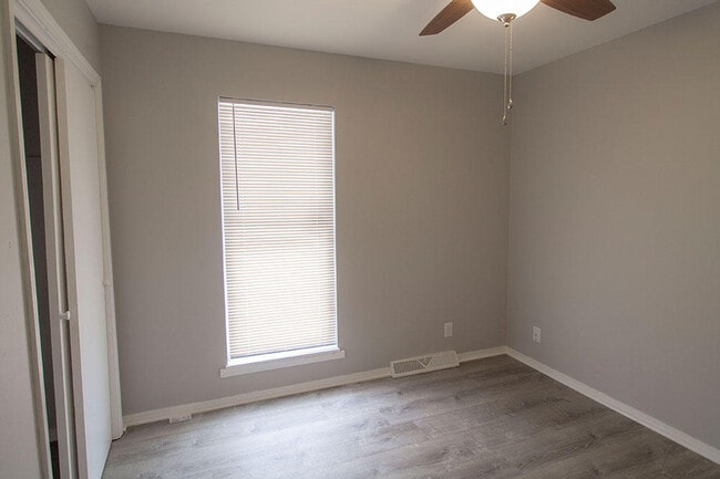 Building Photo - 4242 Santa Barbara