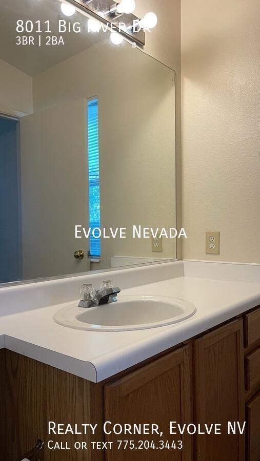 Building Photo - 8011 Big River Dr