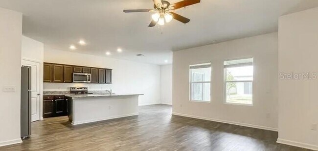 Building Photo - 5752 Monroe Spgs Wy