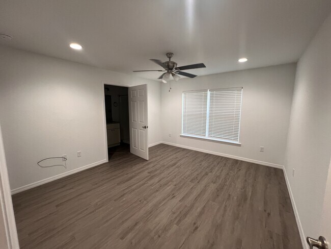 Building Photo - 10 Malauka Pass Way