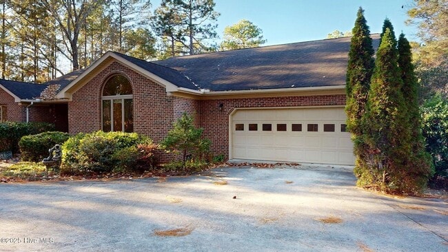 Building Photo - 1236 Rays Bridge Rd